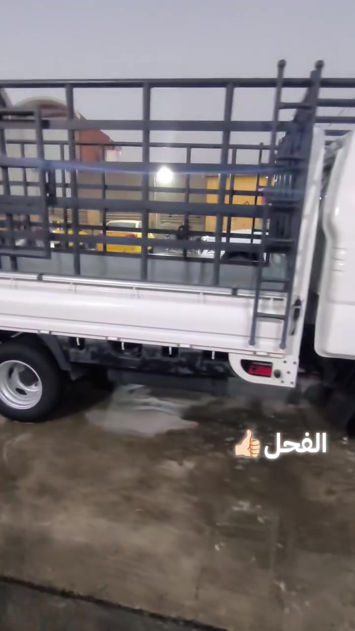 السلام عليكم كيا فحل موديل 2023 كفاله عامه السياره تخم تاير عليها محجر يم ثائر صويره تحويره 14 تايرات تخم  لاساه تانكي 120كاز ستيل تركي صندوق عده وتانكي ماء دعاميه خلفيه ودرع ستيل اصلي الثقيل دوشمه يم سيد قيصر حله السياره جاهزه احله من الصوره  رقم قادسيه سنويه 2028 المكان ديوانيه مركز السعر 185وبيها مجال للاستفسار ***********
