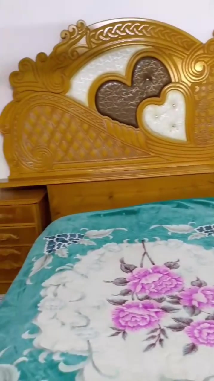 السلام عليكم غرفه للبيع خشب مستخدم فقط سبعه اشهر سعر 550 قفل ‏‪***********‬‏
