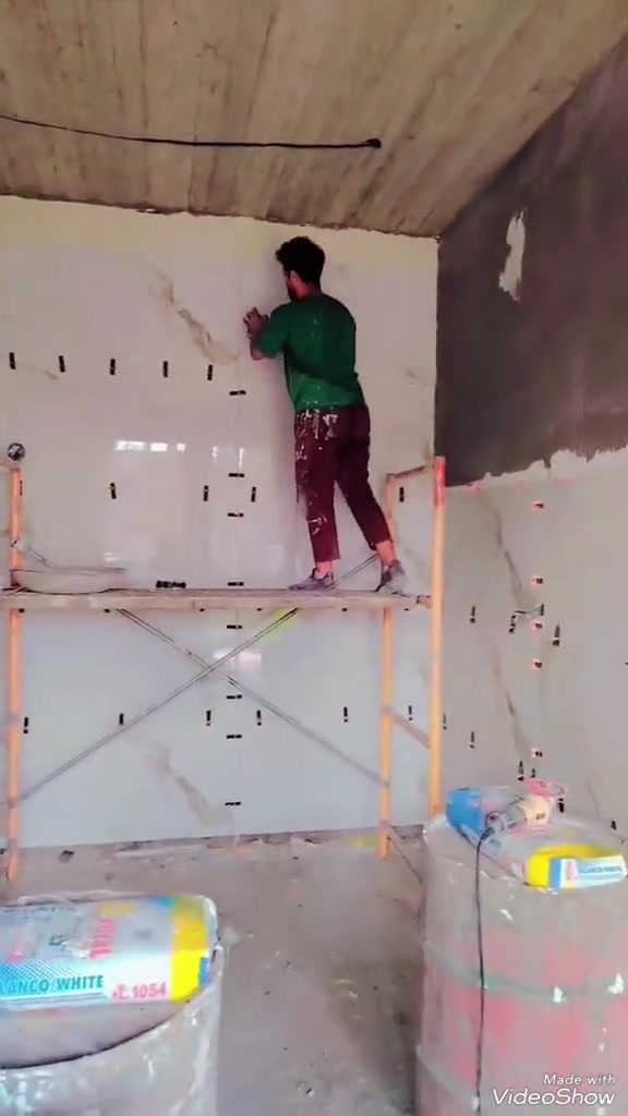 ***********السلام عليكم ❤
خلفه سيراميك جليل سداوي 
العنوان سده الهنديه في حي النصر
مستعدون لجميع انواع سيراميك
