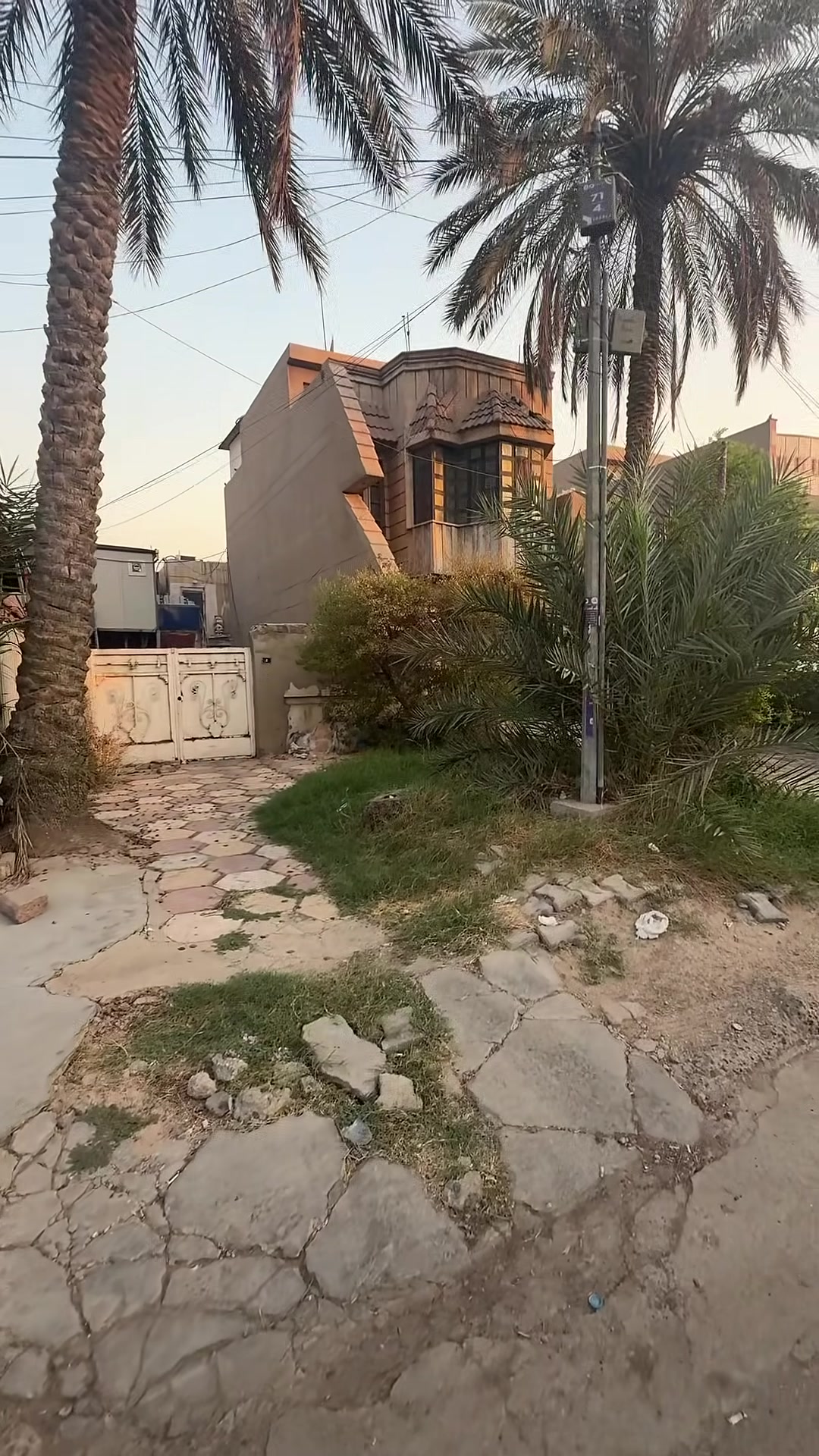 شارع فلسطين • ٣٤٥م • قطعة أرض