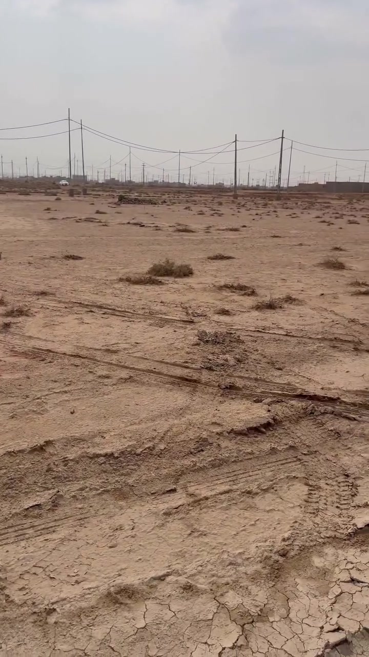 عرصة • جهة اليمنى • ٣٤٠م