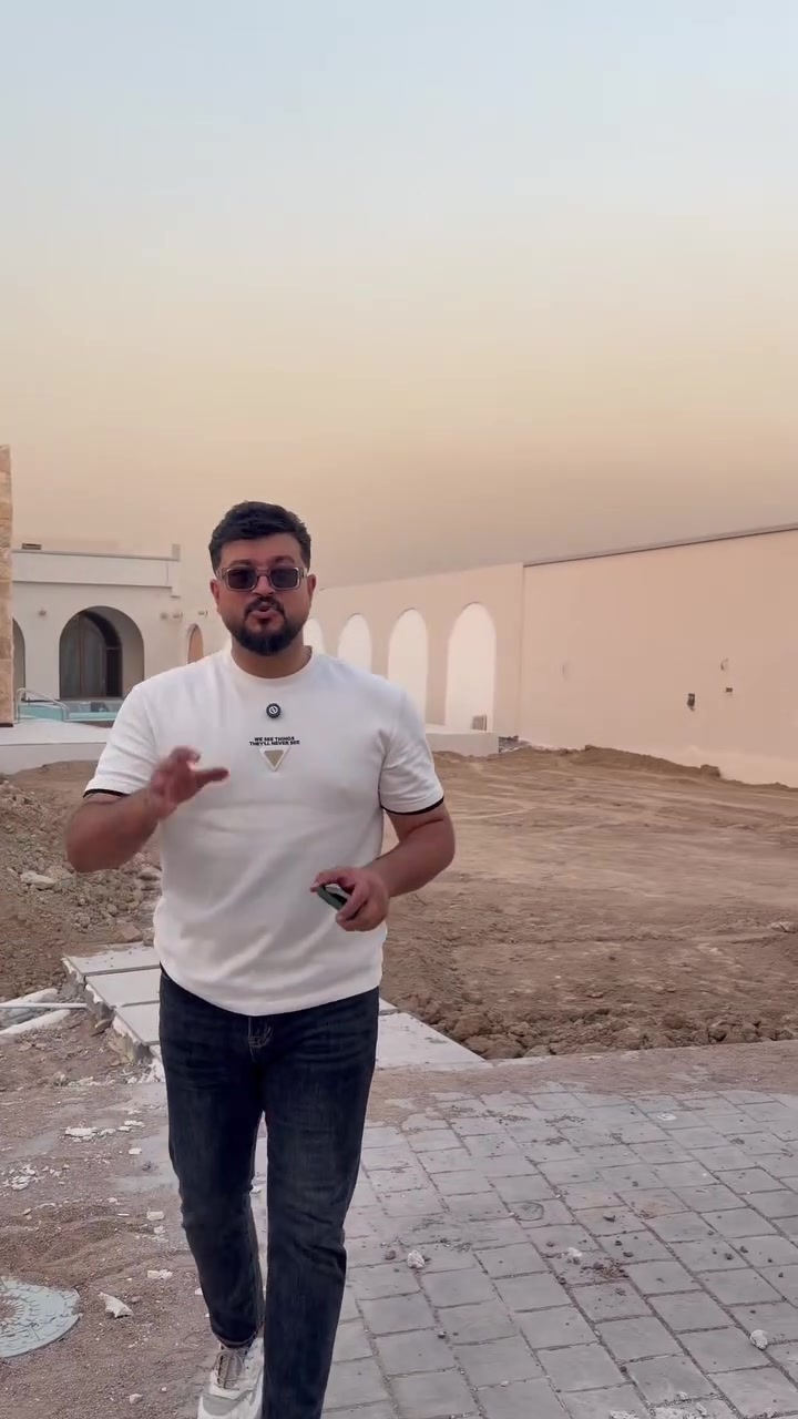 للبيع في منطقة المكاسب 
للتواصل والاستفسار ***********
