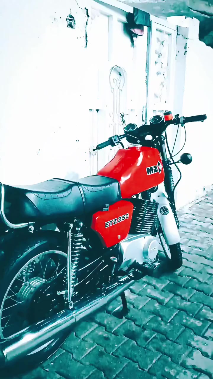 ام زد 250 • موديل 82 • ماتور جديد