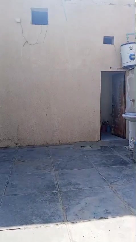 يا الله ✊🏼

بيت للبيع فول نضافه مساحه 130م



الحوش 7*6



سيراميك والحوش ارضيه شتايكر



سعر 15 وبي مجال🔥🔥🔥



للتواصل *********** 00781208249

موقعه الزبير مقابل الصحفيين خلف معارض الزبير😍