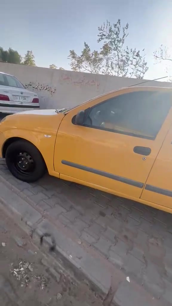 السلام عليكم طيبه للبيع مديل 16
كفاله عامه تبريد شغال ثلج كير مكينه حداديه من كلشي جاهزه وكامله مكانه نجف وراعيه نجف للستفسار ***********