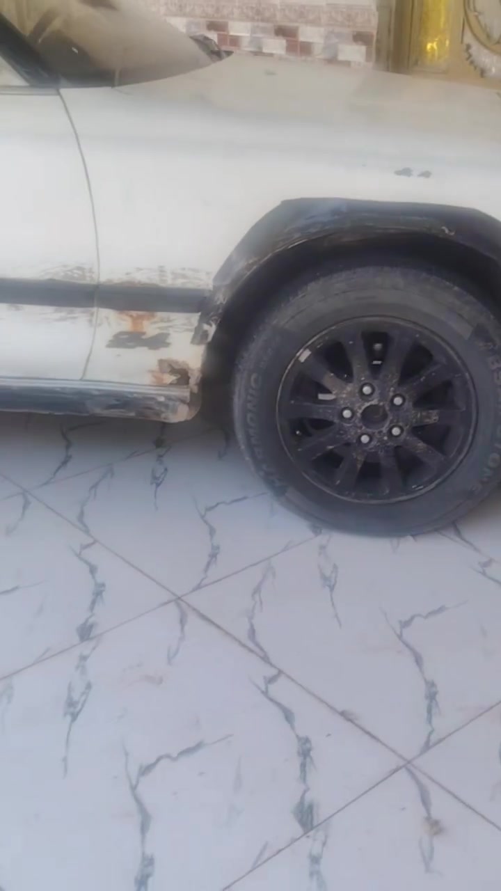 مارك كربلائي مكفول من  قص ونغل تحويل مباشر رغم بصره ر سنويه منتيهه
تخم تاير مكينه وكير ونجي كفاله
كهربايات كلهه شغاله قفالات تبريد نقص قاز فقط السعر ٢٥ العنوان بصره قرنه مكلف لا تراسلني تصل ***********
