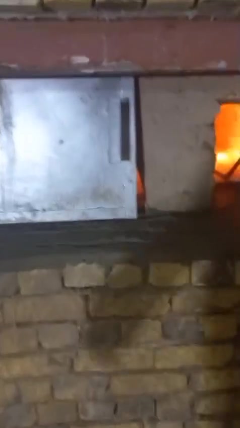 🔥 علي أبو حسين النجفي 🔥
🏗️ بناء أفران الصمون والبيتزا
🥖🍕 شغل متين • دقة • إتقان

📞 اتصال وواتساب:
***********
***********

✨ للحجز والاستفسار تواصلوا معنا على الواتساب

