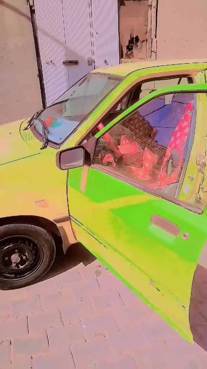 مرحبًا السلام عليكم سايبه 2015 مكينه كير بحاله جيده تبريد كله مكفول اراوس واجمل فوكاه بس كون سياره نضيفه
***********

