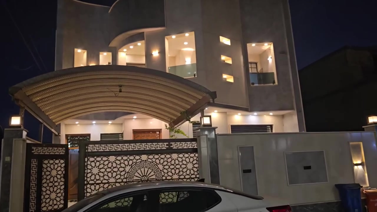 بيت • ٢٢٠م • شارع الصفوه