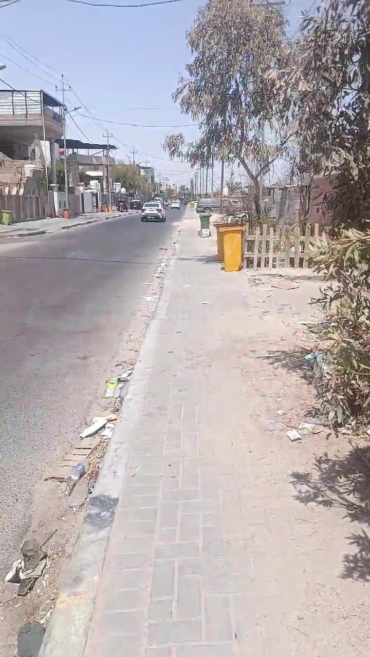 بيت للبيع القبله شارع المضخه السعر 15مليون هاتف ***********