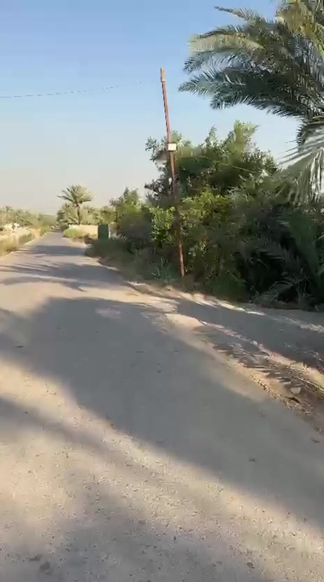 للبيع 1700متر مع بيت بناء حديث طابقين 4غرف نوم وكامل التفاصيل
واجهة الارض 36 بل نزال  للاستفسار الاتصال على الرقم واتس اب ورصيد

***********
