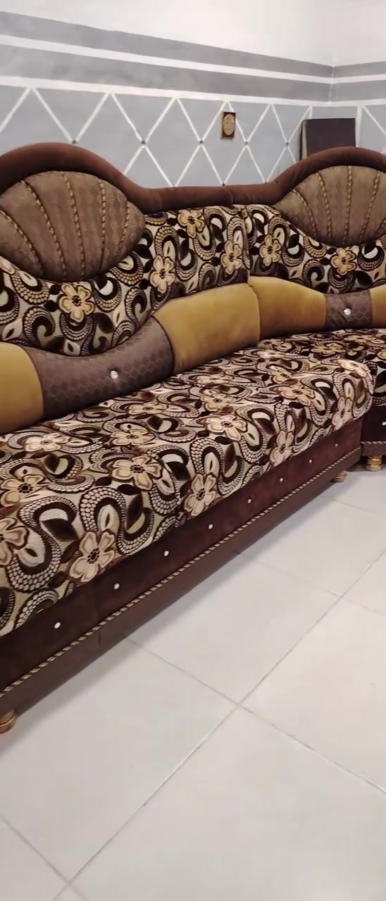 للبيع
ديوان 8 امتار خشب عراقي 5 قطع 10 مقاعد سفنج ظغط عالي
***********
***********
