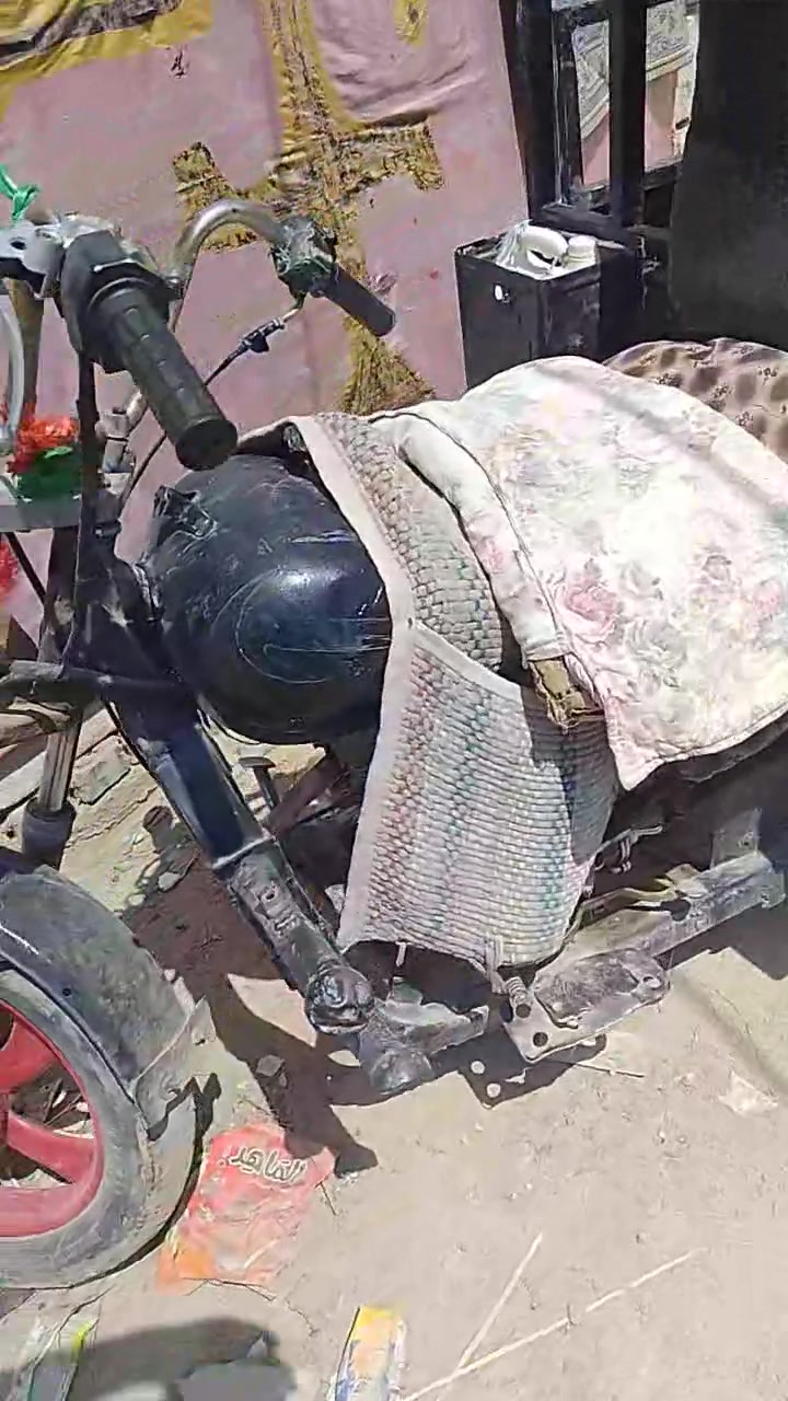 اخون ستوته البيع بيع مستعجل الستوته كلك كلك مكفوله عن السرقه عنوان الديوانيه قضاء  أبيع هل موجود يعني جوم حديد هيه شغاله بس آني أبيع هيج سعره 400وبيه مجال قليل حك الجيه ***********اعيد نشر بسبب المواعيد الكاذبه
