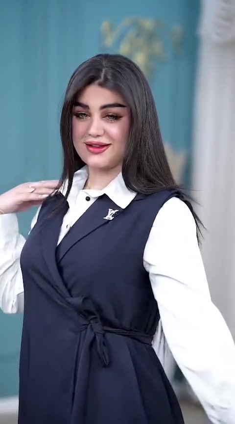 ويستمر الجمال والدلال يمنا وبس
وصل الجديد والشهير ملابس مدرسيه ابتدائي ومتوسط وعدايه 
اهلآ وسهلا بكم زورونا تجدونا بخدمتكم ***********وتس
