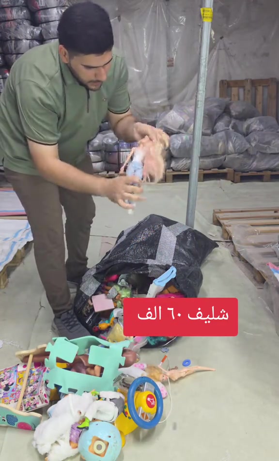 #العاب_اطفال #باربي 

نص مكتوب في الصور:
- شليف ٦٠ الف