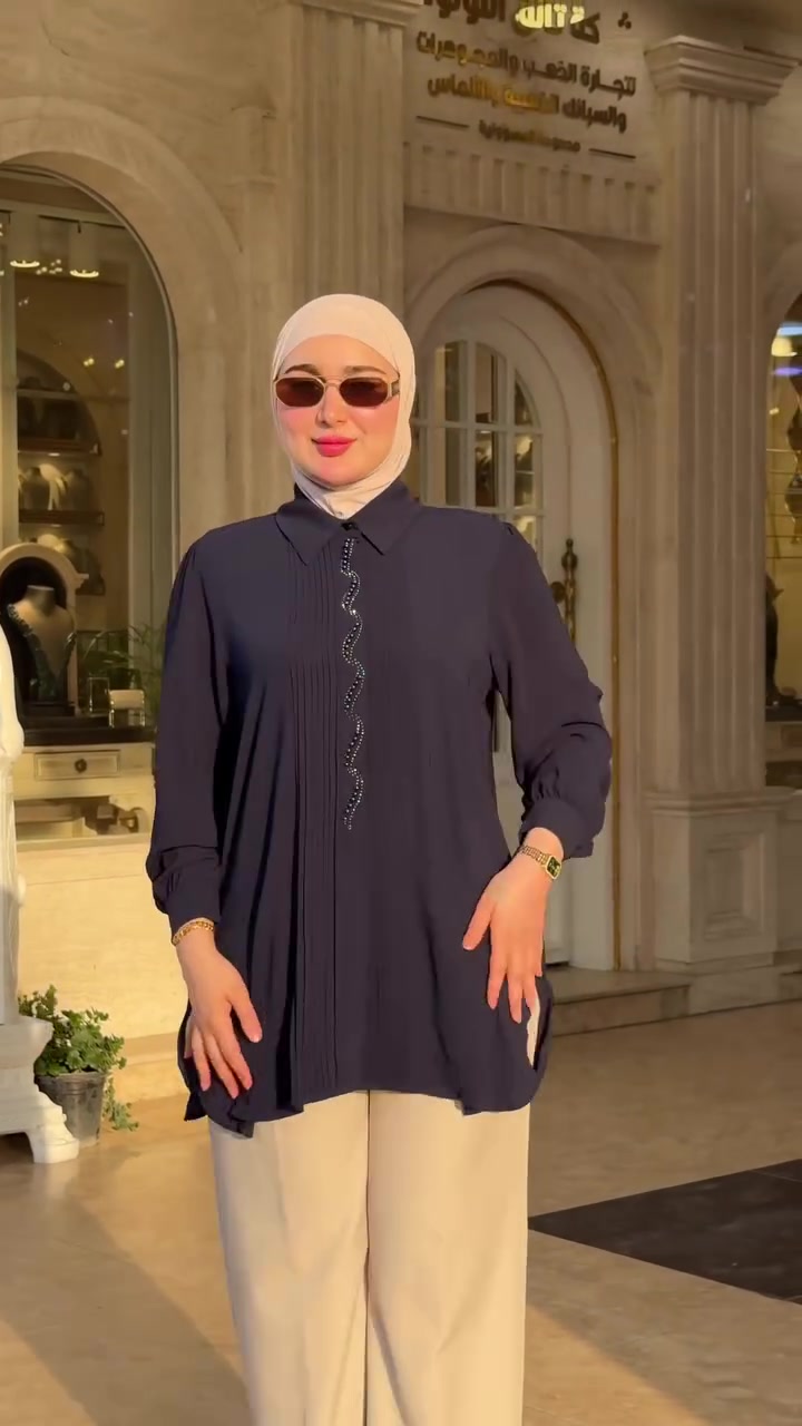 يوميا نزللكم موديلات جديدة 😍
قميص ماركة القماش برلنتا راقي كلش 
4 الوان 👌
طول 80 
46-48-50-52-54
موجود توصيل جميع المحافظات 
حله - شارع الجمعية- مول خاتون
