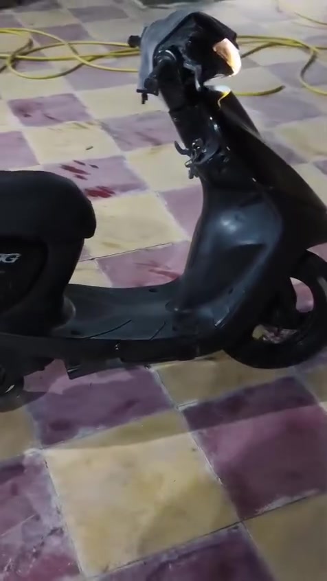 سلام عليكم دراجه منغولي للبيع نضيفه شوفت عينك مابيه اي نقص مكينه ناعمه خير من الله السعر 180وبيه مجال حك الجيه فقط رقمي***********
