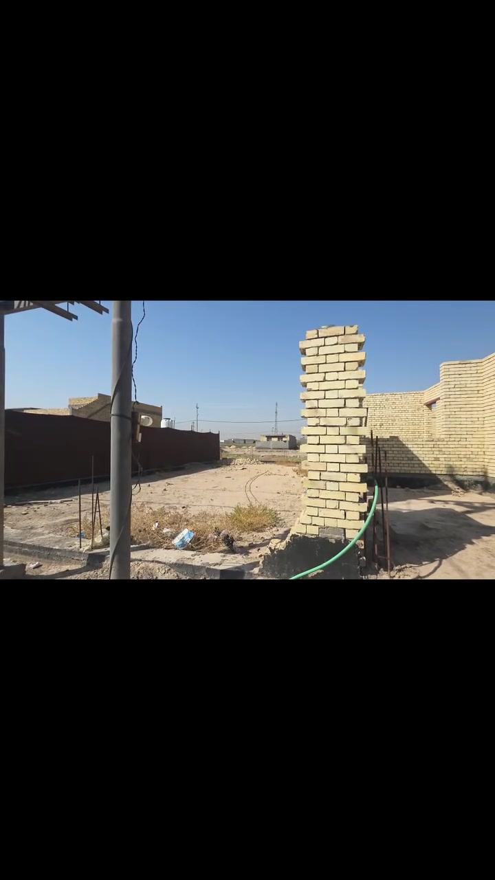 هيكل مع قطعة مساحة 400 متر طابو زراعي سند 25 في الحولي مجمع نبيل حي الزهراء  ثاني شارع غرفتين وصاله واستقبال ومطبخ وصحيات داخليه خارجيه بناء 200 م وحديقه 200 م متوفره كافة الخدمات محولة بالباب بناء درجة أولى صب طابوك جمهوري 
للاستفسار مراجعة مكتب عالم العقار في الجمعية مقابل الدفاع المدني 
لمعرفة السعر راسلنه وات ساب اواكتب تم في التعليقات 
ملاحظه مراوس بقطعة طابو صرف وجه في الثالثة 
***********
*********** 
 #عندك_عقار_للبيع_فقط_راسلنا_اواتصل_وات_ساب
