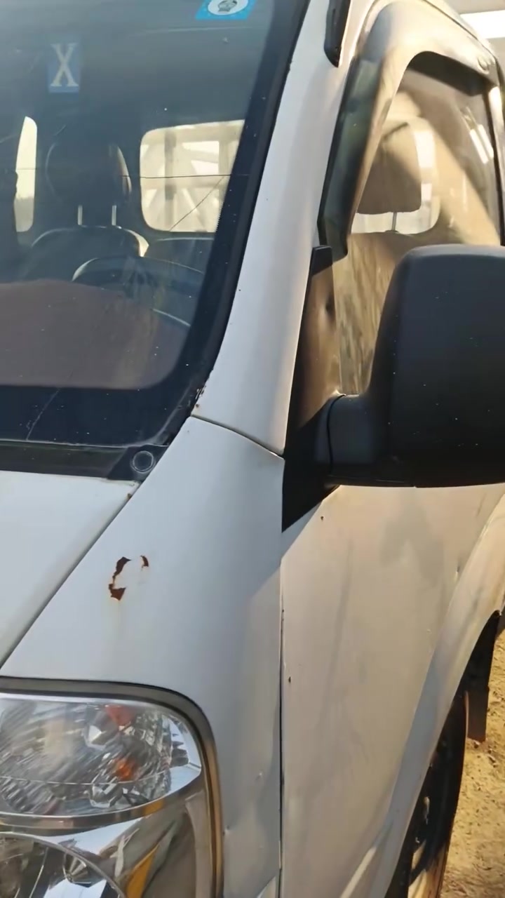 سلام عليكم كيا حمل للبيع رقم واسط سياره بسمنه تحويل مباشر مكفوله من كلشي عده بيها صبغ بلكصه مال الماسحات السعر 80وبيها مجال شي قليل /مكلف بنشر رقم صاحب السيارة ***********
