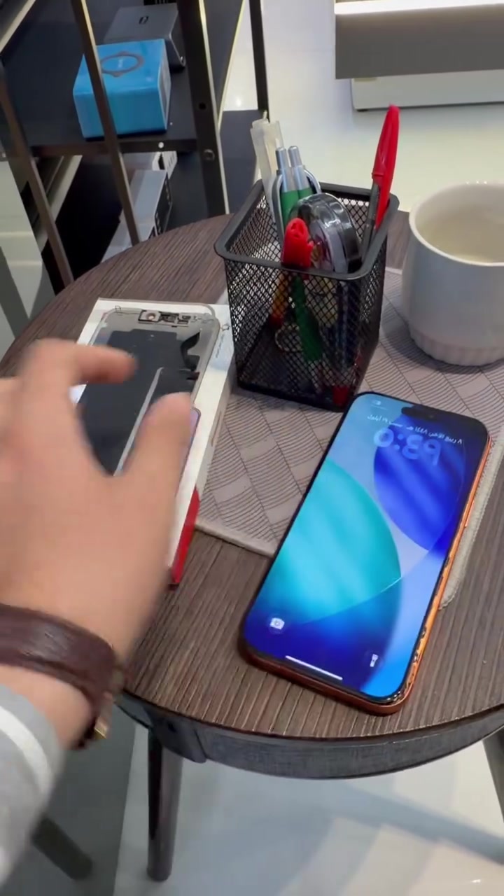 السدرة لتجارة قطع الغيار 📲 
تقدم لكم شاشة ايفون 17 برو ماكس ✅
فاميرا اولد سوفت 👌
LCD IPHONE 17 PRO MAX OLED SOFT VAMERA 😘
#فاميرا
