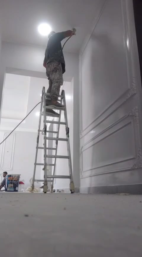تنفيذ كل اعمال الصبغ والديكورات الحديثه بدقه واتقان عاليه اذا عندك اي استفسار او تريد عرض اسعار اتصل على الرقم اللي موجود ونرد عليك باسرع وقت واتس***********

