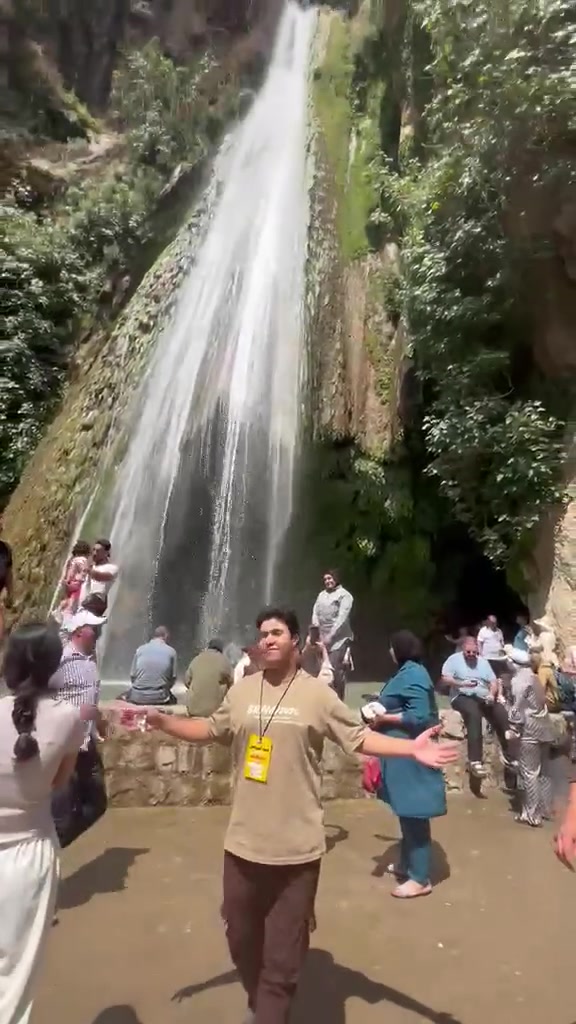 رحله الدهوك فقط 10 الف دينار
🔥 سفرة دهوك من الشرقاط / جنوب الموصل 🔥
🌿 استعدوا لأجمل الأجواء والطبيعة الخلابة في دهوك وزاخو 🌿
🚌 الانطلاق يوم الثلاثاء والجمعة
🎁 عرض خاص للمجاميع:
كل 10 أشخاص = شخص واحد مجاناً 🎉
💰 رحلة يوم واحد — 10 ألف للشخص
يشمل البرنامج: ✅ مصيف دشتتاخ – حدود تركيا 🏞️
✅ شلال شرانش
✅ مصيف سنوبر
✅ حديقة الحيوانات 🦁
✅ وجبة/استراحة في مطعم
✅ فاميلي مول دهوك
✅ كورنيش زاخو أو جبل زاوة حسب البرنامج
🚌 الانطلاق كل ثلاثاء وجمعة

🏨 رحلة دهوك وزاخو مع مبيت — 30 ألف للشخص
يشمل: النقل + المبيت + فطور صباحي ❤️
📍 اليوم الأول:
🌿 دشتتاخ – حدود تركيا
🌿 شلال شرانش
🌿 مصيف سنوبر
🍽️ مطعم 
🏨 ثم التوجه إلى الفندق 
📍 اليوم الثاني:
🌿 مصيف شيرانة
🌿 مصيف أشاوة
🍽️ مطعم
🦁 حديقة الحيوانات
⛰️ جبل زاوه 
🏞️ سد دهوك حسب البرنامج
🚌 باص خاص للعوائل 👨‍👩‍👧‍👦
🚌 باص خاص للشباب 👥
❤️ نتمنى لكم رحلة جميلة ومميزة مع شركة قمة الموصل للسياحة والسفر
📲 للحجز والاستفسار: مراسلة الصفحة أو واتساب ***********
