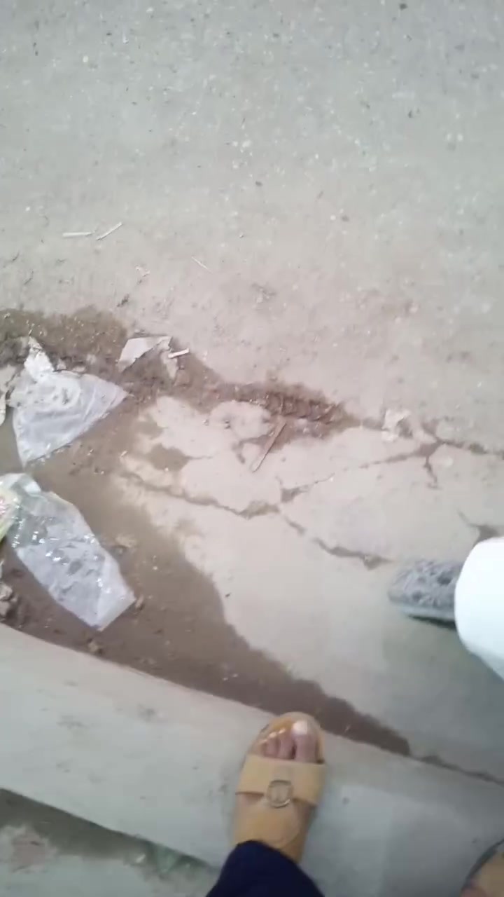 متاح دراجه عدد 2 كاملة شغلات عدد البطاريات 4 سعر 600 بغداد الجزيرة السياحة هاتف ***********
