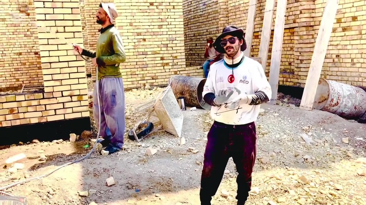يالله الحمدلله تمه كمال بيت مساحه 200اخوكم وخادمكم علي حسين تحياتي لو لايتي قضاء الفجر ومستمرين بلعمل انشالله 🫡🫡🫡***********
