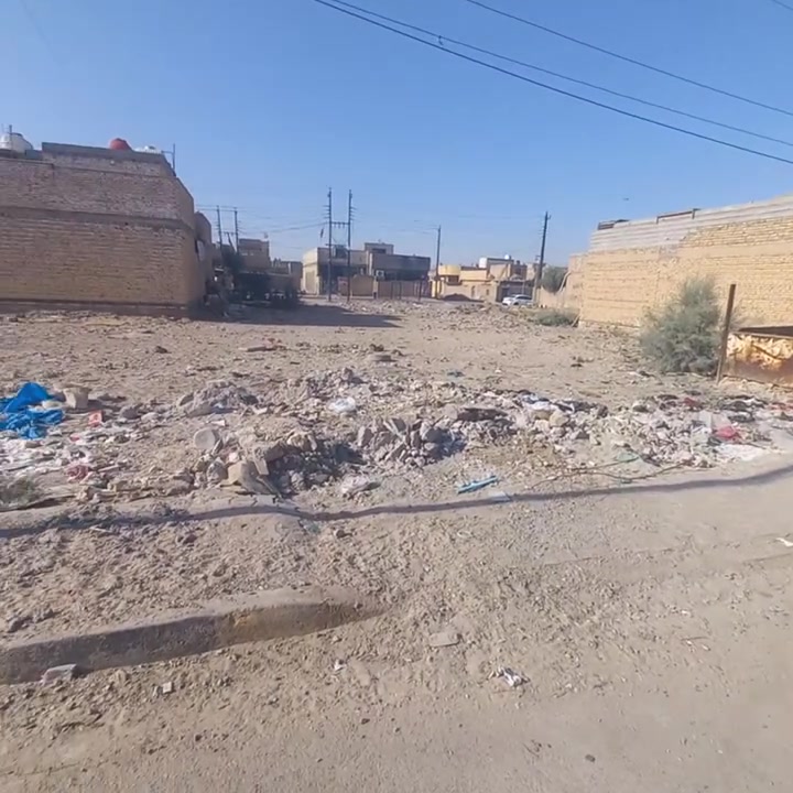 سلام عليكم قطعه ارض للبيع مساحه 100متر في  بغداد الحسينيه  سكلات 12 الثانيه فرع سكله النور وبصف مدرستين متاكمل لخدمات سند رسمي باسمي اني صاحبها شرعي لشراي يتصل سعرها (21 )  ***********
