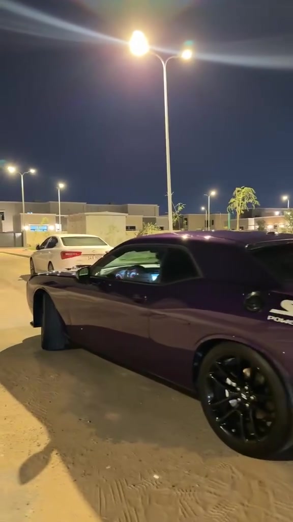 جالنجر 23 sxt رقم بصره بأسمي ماشيه 40

تغير لون من رصاصي لبنفسجي بالسنويه بنفسجي 

حادثه جاملغ وبنيد 

كشنات جلد اسود تبريد  كير مكينه خير من الله 

منضومه زنون بيها شاشه وسط وسياره حلوه مال جناي الشراي يتصل ع رقمي وبالخدمه ***********

بالنسبه  لسعر140 وبيها مجال لشراي الي ماتفيده  وسعرها غالي تحصل هواي سيارات  والله يرزق الجميع 

مكاني بصره📍

موجود واتساب ❤️.
