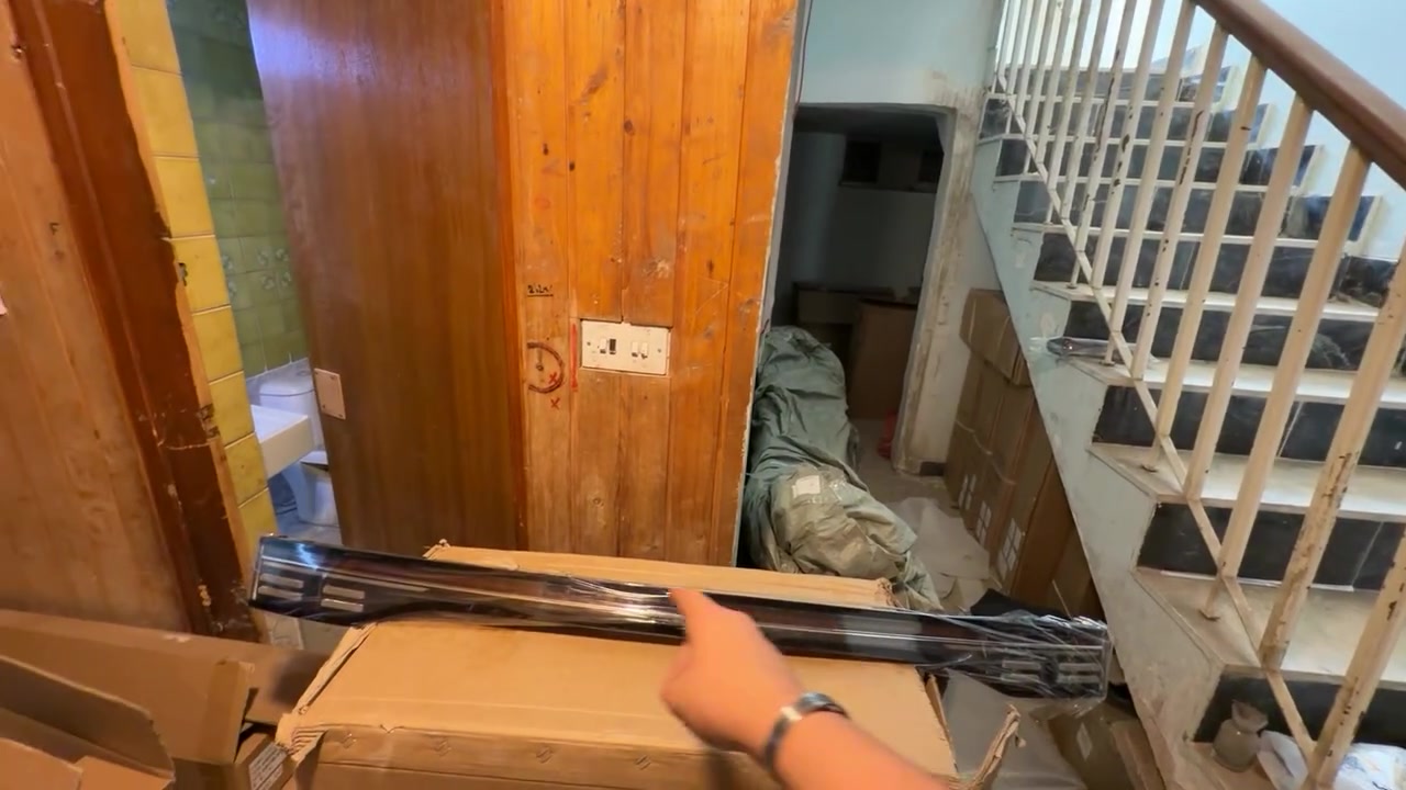 للطلب او استفسار ***********
