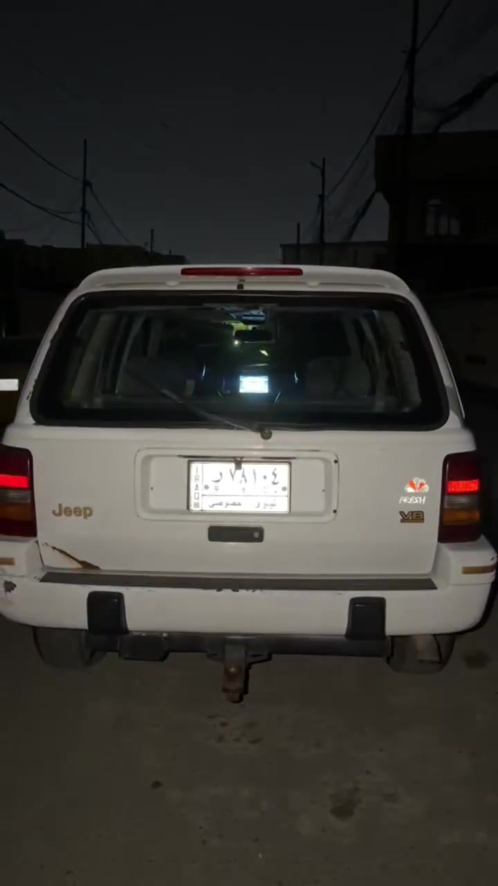 سيارة جيب شيروكي موديل 95 توماتيك لمتت كير مكينة بطة شرط طخم تايرات جديد كشر صبغ شركة رقم نينوى سنوية الى 28 اني صاحبها الشرعي السيارة مكفولة من الدعامية لي الدعامية السعر 47ورقة التواصل على هذا الرقم ***********
