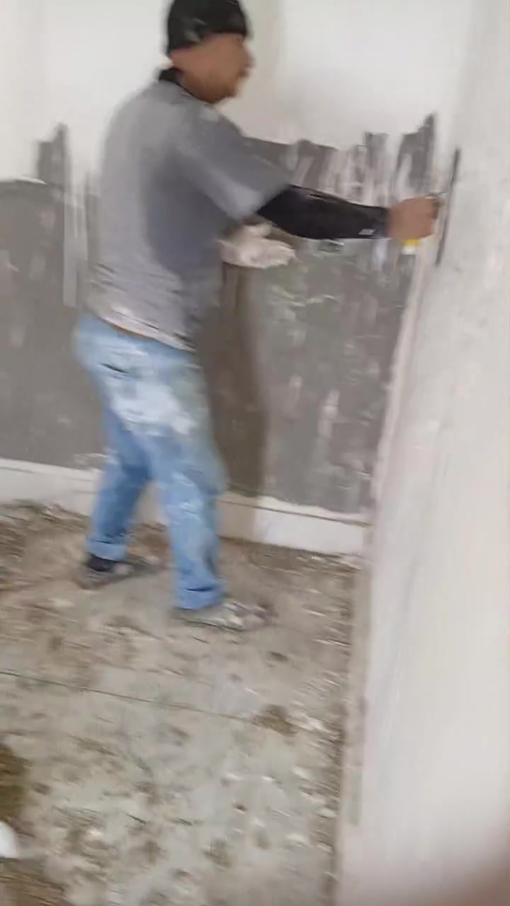 الخلفة ابو محمد
***********
