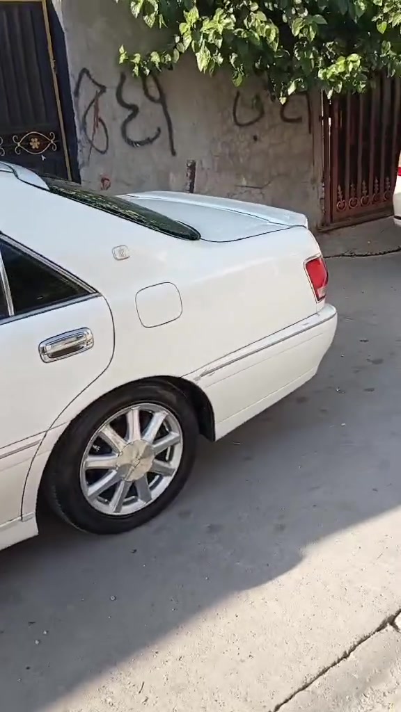 سلاوى خواله هه مولايك ئم مليكه بؤفرؤشتن كؤدى بؤكراوه چواردوگمى فول بس سلايت نيه سه ياره كه براوه يه ده عامى بؤده عامى به شرت سيعرى 42گلا***********
