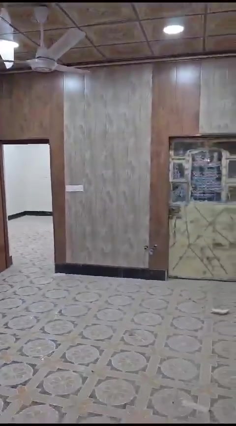 النزلة الثانية • ٢٠٠م • شارع عام
