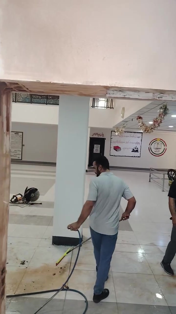 *********** فتح الابواب وفتح الدكتات والتفليش الجدار
