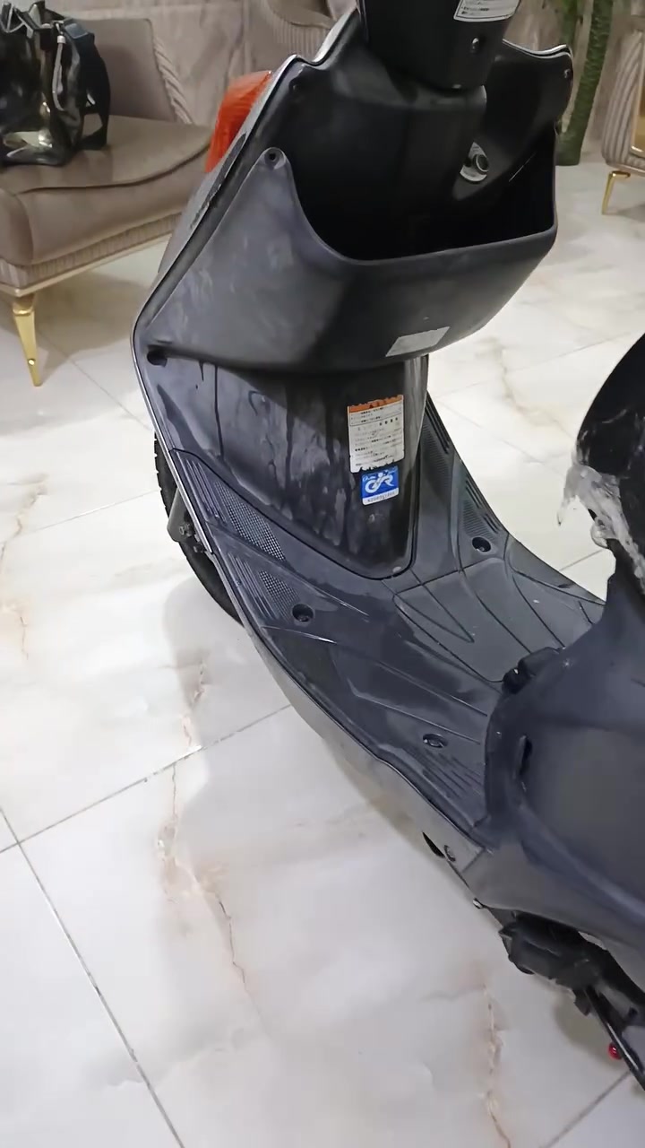 بسبب الوعود الكاذبة تمت أعاده نشر السلام عليكم  أدرس قديم للبيع الدراجه كفاله مكينه ونوزل وكهربائيات و الدراجه خير من الله مكينه ونوزل مكاني كوت-الزهراء  السعر خاص أو تريد تتصل عليه ***********
