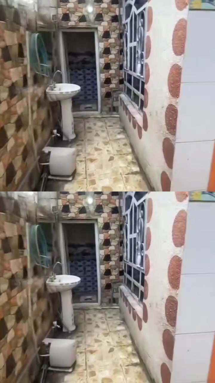 بيت في مدينة الصدر قطاع 49 فرع الاكراد 
مدخل البيت حوش واستقبال ومطبخ وصاله وغرفتين وترك والطابق الثاني مثل الاول مساحه المنزل 144 متر للاستفسار الاتصال على الرقم 
‭***********‬
