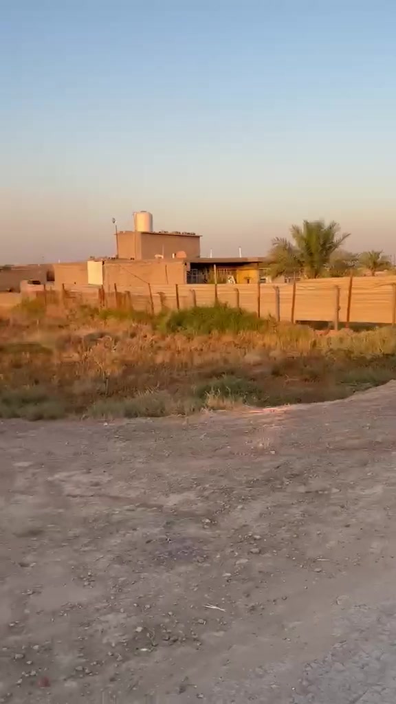 السلام عليكم
 دونمين للبيع علئ سدة حي
البتول نزال 125 واجهة 40
التفاصيل داخل الفيديو
للأستفسار
***********
