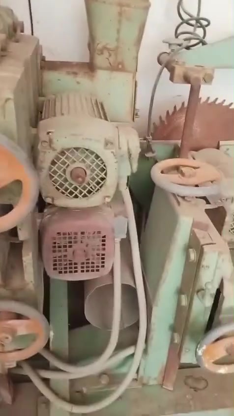 شلعه مواد اوربيه اكثر من حاويه للتواصل واتس
***********
 ***********
