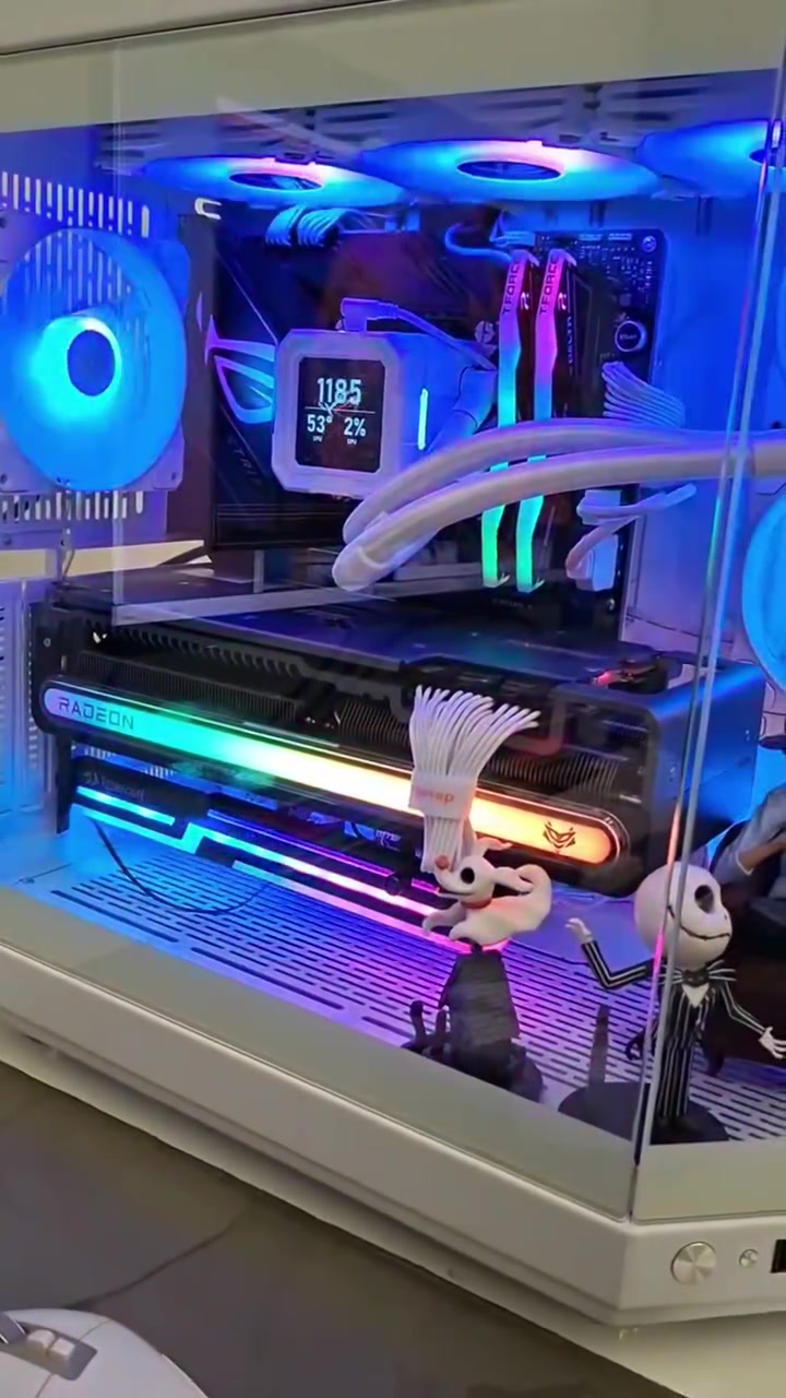 السلام عليكم...
تجميعه استخدام اقل من شهر القطع كلها جديده 
للبيع بسعر مناسب جداً

MB: ROG STRIX Z790-F GAMING WIFI DDR5
GPU: RX7900XT 20g
CPU:Intel i7 14700k
RAM:T.FORCE DDR5 16x2 (32) 6000
HARD:M.2 CRUCIAL 1TB G4 7300MB
Cooler:darkFlash DN360
POWER: SEGOTEP GM 850W WHITE
 CASE: Xigmatek CUBI II Arctic Gaming Case (White)

 للمهتم فقط تواصل وتساب او علق واتواصل وياك خاص
***********
مكاني بغداد
