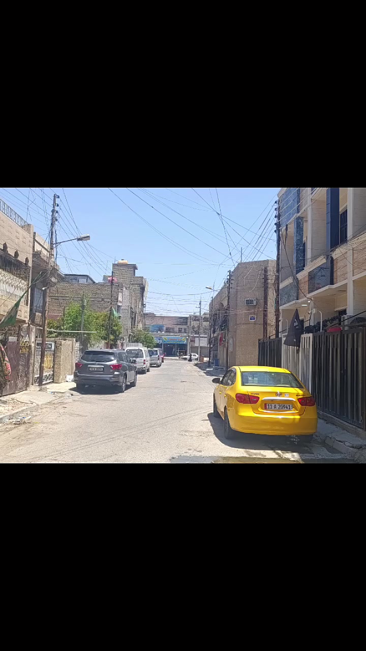 السلام عليكم بيت للبيع مساحة 56متر واجهه 8 نزال 7 الشعب بضهر سوق شلال مباشرتآ واذا تجي من شارع الصحة ف يصير بشارع بركر سنونو موقع ممتاز محتوياته استقبال ومطبخ معزول وهول وصحيات خارجية والطابق الثاني حولي وغرفتين وصحيات السعر 125وبي مجال للاستفسار على هذا الرقم وبي واتساب غير متواجد على الفيس ***********

