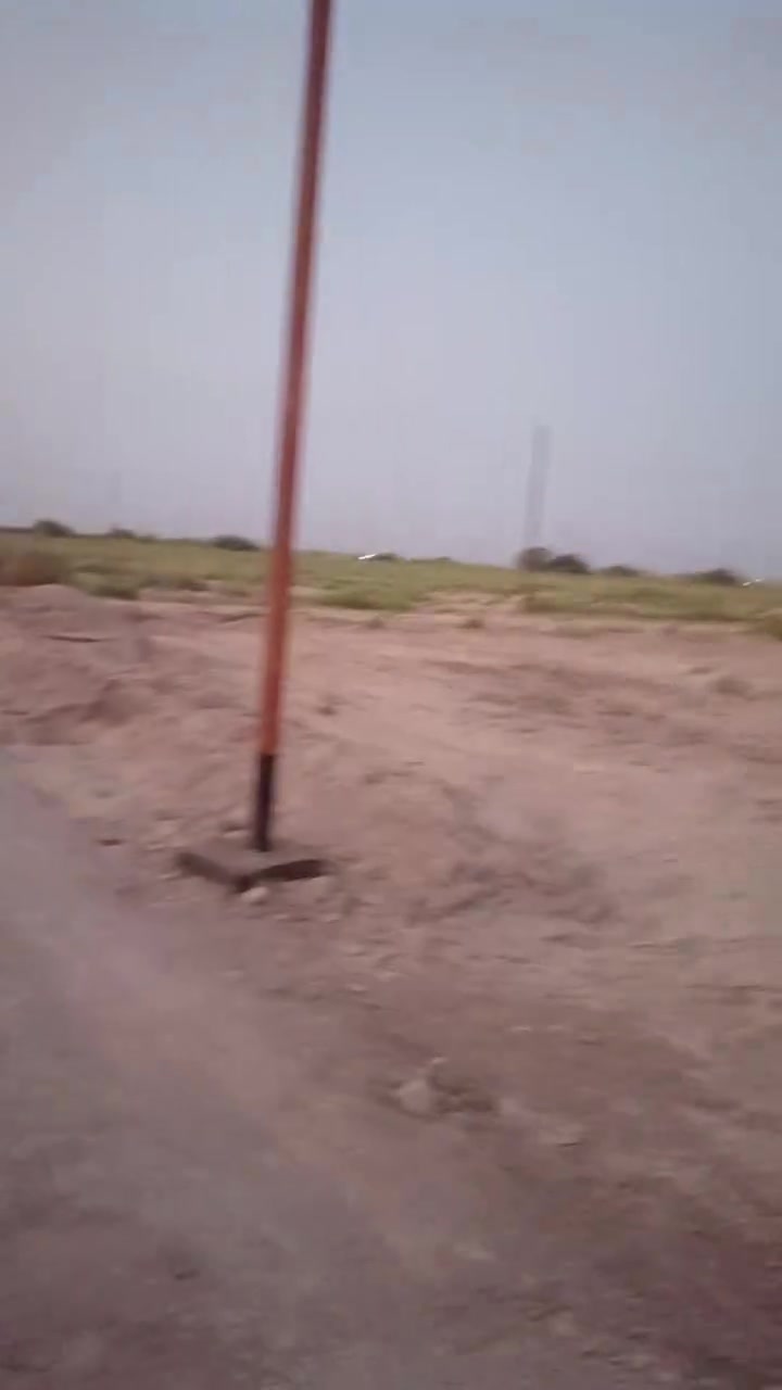 سلام عليكم بيت للبيع هيكل مساح٣٠٠متر
كهرباء اوماي بل باب مقابيل البانزين
خانه مال عبد الحسن ملاغي بحي الجوادين مقابيل ملعب الشطره الدولي الجديد مبايل ***********
بيع مستعجل
