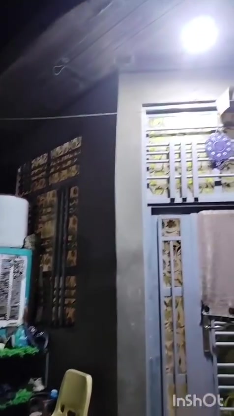بيت في بابل ابوخستاوي فرع سيد علي قرب ملعب الشهداء طابو زراعي سند 25
100م
التواصل.على رقم ***********
