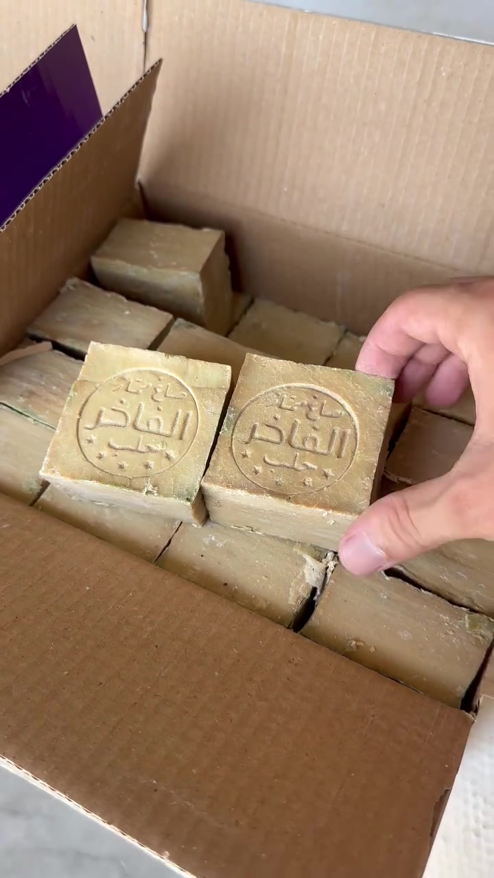 صابون ركي الفاخر
صناعة سورية
صابون ركي ٥كغم ٣٢-٣٤قطعه
اسعار جوه السوك
١٣,٢٥٠ واصل لمحلك
فقط جملة / ***********
