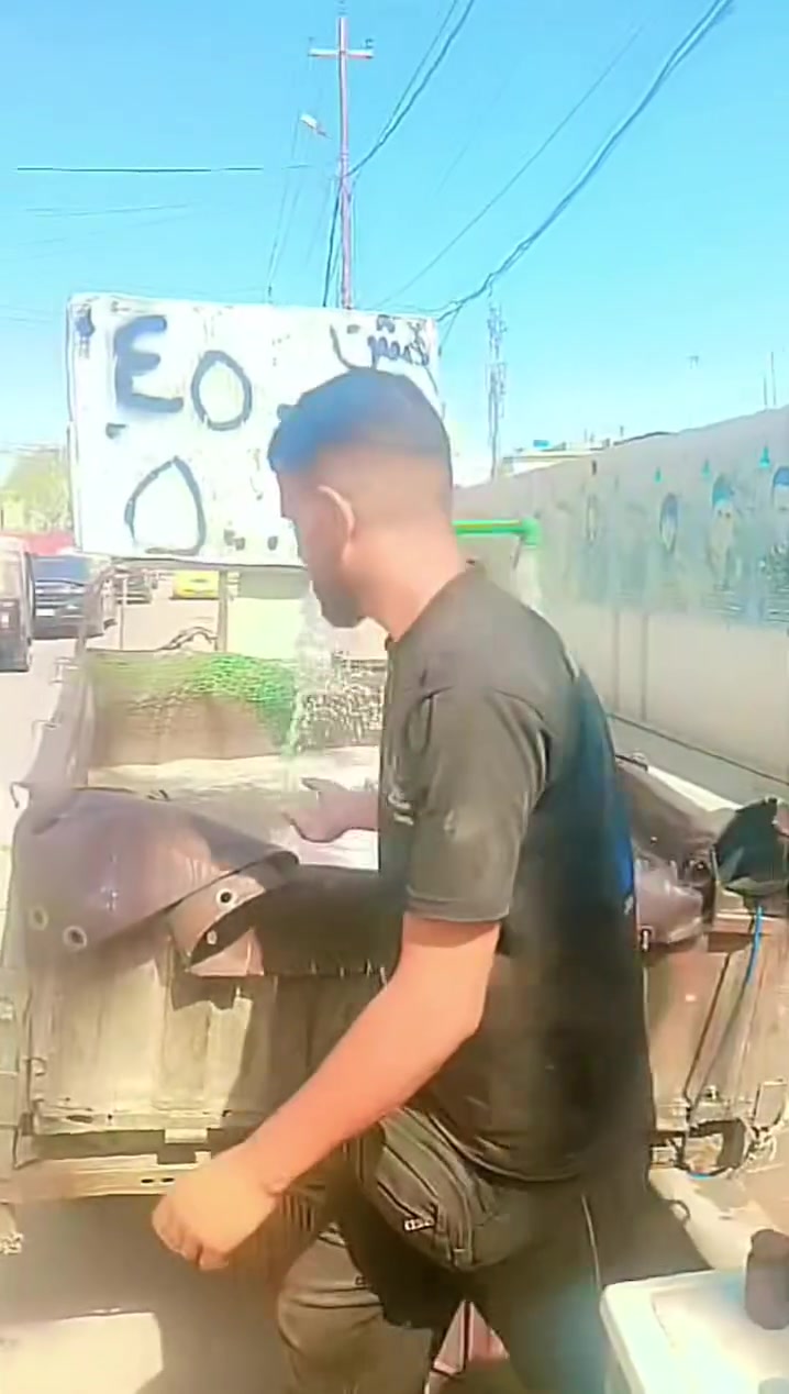 سلام عليكم سمك طارمية ومسيب
وسعار حلوة وترضيكم 
الرقم: ***********
العنوان: بغداد دوره نهاية شارع 60 بدائيه مدخل 120  يم مدرسة ميسلون
