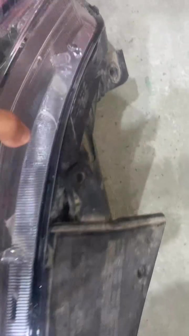الجبل الكوري  زوج الايت تفصيخ الاصلي نضيف 100 العنوان الغزالية مقابيل محطة الغاز ***********

