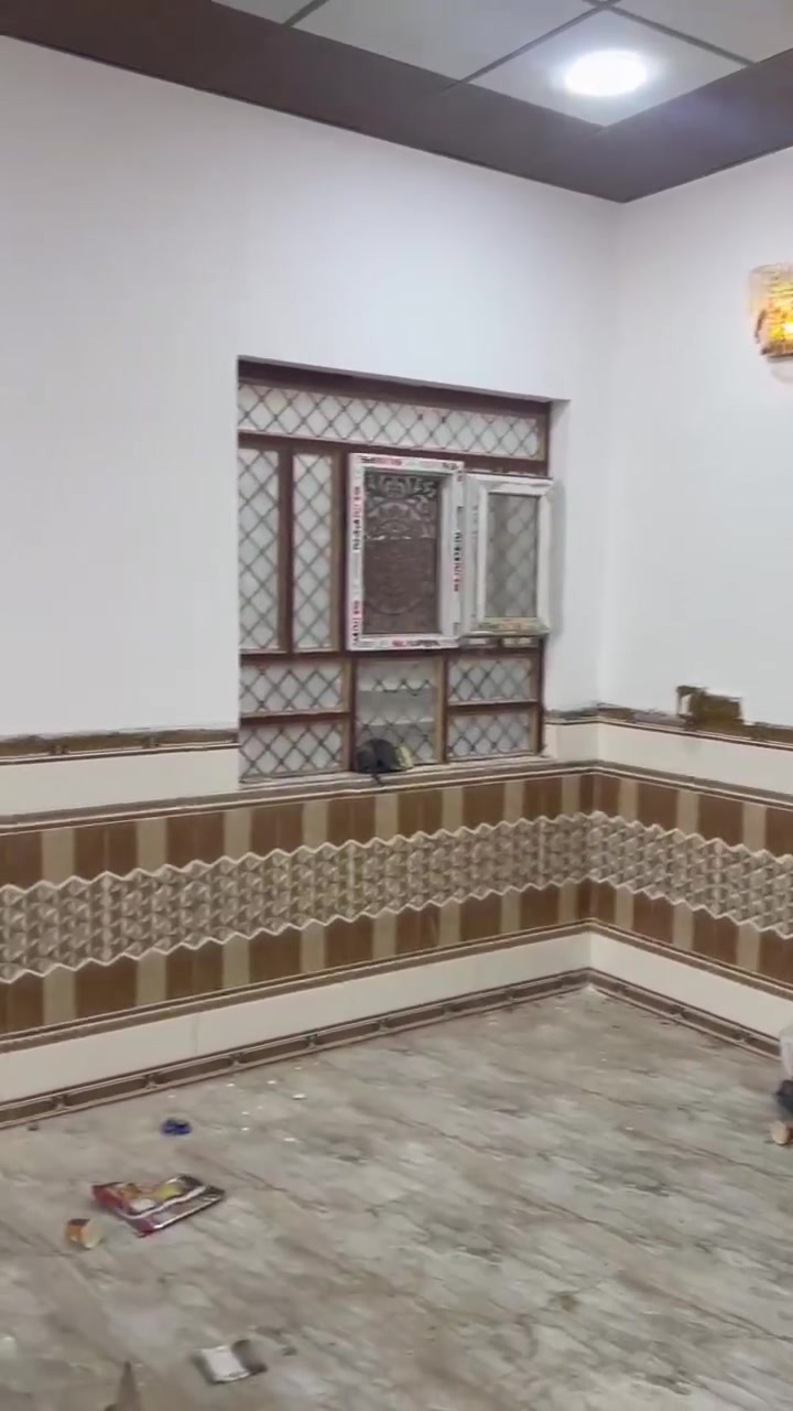 عازل حرارة ورطوبة • ضمان ٥-٧ سنوات • صبغ وترميم