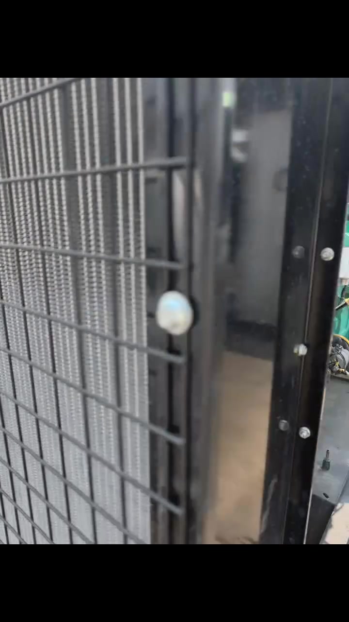 مولد نوع كمنز 114
24 ولف 6 سلندر سوبر 
250kva stamford Uk 
Cummins 114 usa 🇺🇲
للتواصل ***********
كراج الاصدقاء للمولدات الكهربائية 
نرحب بكم
