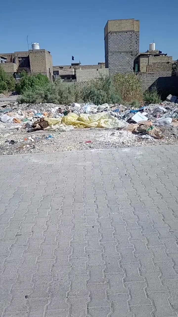السلام عليكم قطعه ارض للبيع 120متر الشعله الدوانم ورا السجه شارع أبودراج الثالث فرع على ايدك أيسر خدمات كامله ماء ومجاري مقرنص وتبليط السعر 38 وبيه مجال الاستفسار ع الرقم ***********
